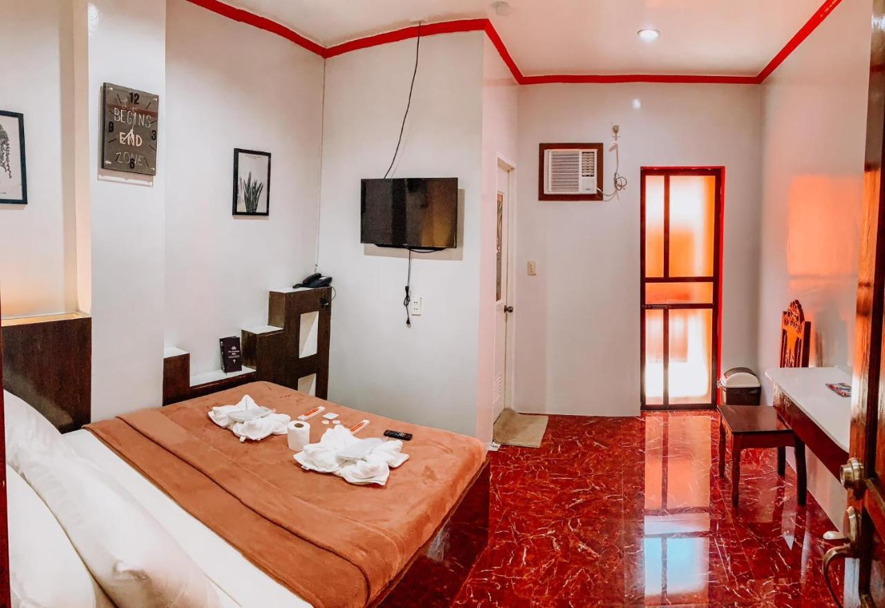 Victoria'S Inn General Luna  Dış mekan fotoğraf